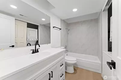 14020 Juanita Drive NE #B3, Kirkland, WA 98034 - Photo 21