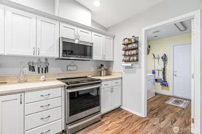 3905 Pennsylvania Street #61, Longview, WA 98632 - Photo 13