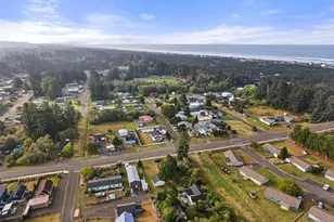 818 W Ocean Ave, Westport, WA 98595 - Photo 33