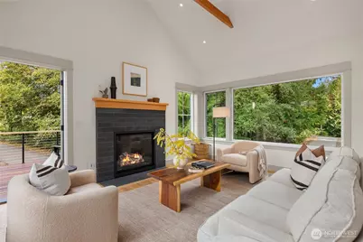 7693 NE Beverly Lane, Bainbridge Island, WA 98110 - Photo 11