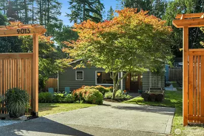 9013 25th Avenue NE, Seattle, WA 98115 - Photo 1