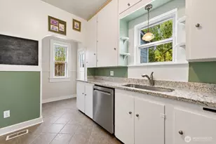 1245 S Adams St, Tacoma, WA 98405 - Photo 11
