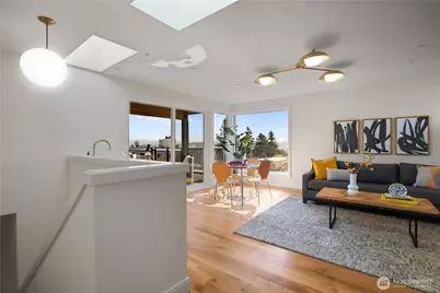 4469 Linden Avenue N, Seattle, WA 98103 - Photo 21