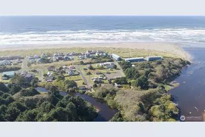51 Fifth Street, Moclips, WA 98562 - Photo 11