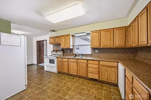 617 I St SW, Quincy, WA 98848 - Photo 9