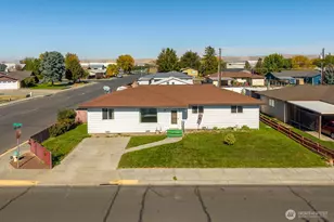 617 I St SW, Quincy, WA 98848 - Photo 1