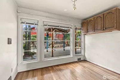 1317 California Avenue SW, Seattle, WA 98116 - Photo 13