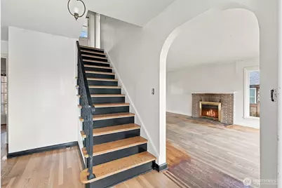 1317 California Avenue SW, Seattle, WA 98116 - Photo 19