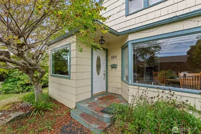 1211 Chilton Road, Aberdeen, WA 98520 - Photo 3