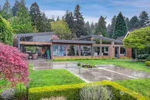 5210 Butterworth Rd, Mercer Island, WA 98040 - Photo 1
