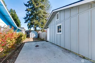 715 NE 3rd Ave, Battle Ground, WA 98604 - Photo 31