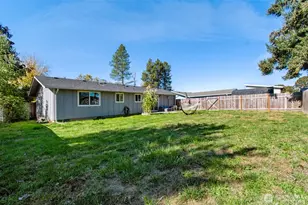 715 NE 3rd Ave, Battle Ground, WA 98604 - Photo 29