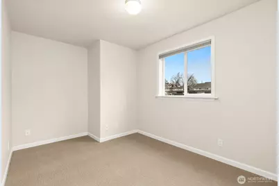 3926 1st Avenue NE #31, Seattle, WA 98105 - Photo 13