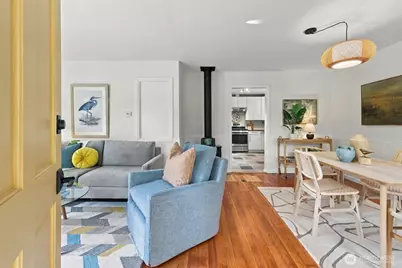 9051 2nd Avenue NW, Seattle, WA 98117 - Photo 5