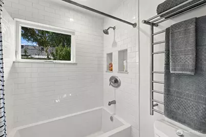 9051 2nd Avenue NW, Seattle, WA 98117 - Photo 21