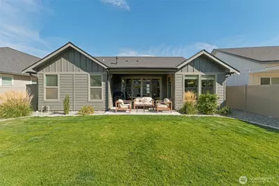 978 Racine Springs Drive, Wenatchee, WA 98801 - Photo 7