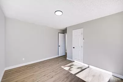 710 S Hawthorne Drive, Moses Lake, WA 98837 - Photo 13