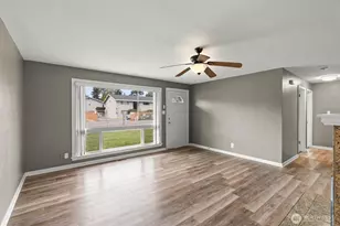 304 125th St, Tacoma, WA 98444 - Photo 9