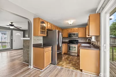 304 125th Street, Tacoma, WA 98444 - Photo 13