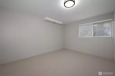1135 S 204th Street, Seattle, WA 98198 - Photo 29