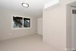 1135 S 204th St, Seattle, WA 98198 - Photo 31