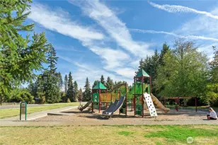 626 195th St SE, Bothell, WA 98012 - Photo 39