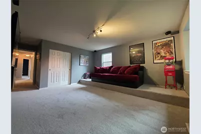 18305 102nd Street Ct E, Bonney Lake, WA 98391 - Photo 19