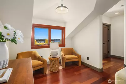 371 W Olympic Place, Seattle, WA 98119 - Photo 25