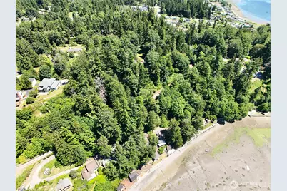 8222 Shoemaker Road, Marysville, WA 98271 - Photo 9