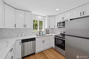 18806 SE 168th St, Renton, WA 98058 - Photo 7