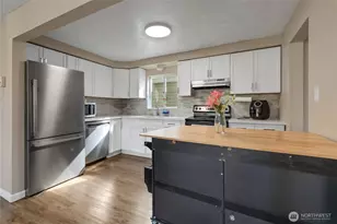 906 116th St S, Tacoma, WA 98444 - Photo 5