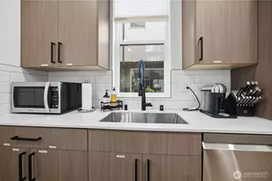 2809 Grand St, Seattle, WA 98144 - Photo 11