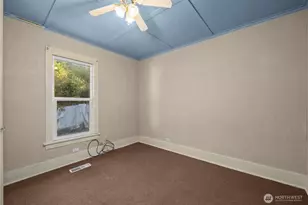 545 Eatonville Hwy W, Eatonville, WA 98328 - Photo 23