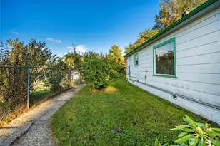 545 Eatonville Hwy W, Eatonville, WA 98328 - Photo 39