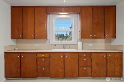 545 Eatonville Highway W, Eatonville, WA 98328 - Photo 17