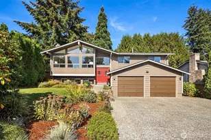 3008 NE 201st Pl, Lake Forest Park, WA 98155 - Photo 1