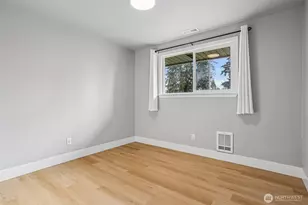 4427 131st Pl NE, Marysville, WA 98271 - Photo 9