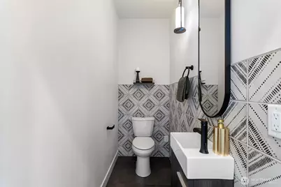 4434 Dayton Avenue N, Seattle, WA 98103 - Photo 21