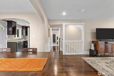 10808 53rd Avenue S, Seattle, WA 98178 - Photo 5