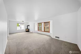7026 Monaco Dr SE, Tumwater, WA 98501 - Photo 17