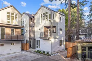 10744 Interlake Ave N, Seattle, WA 98133 - Photo 1