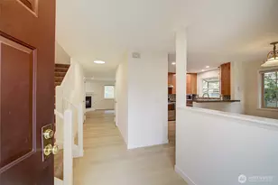 10248 NE 138th Pl, Kirkland, WA 98034 - Photo 3