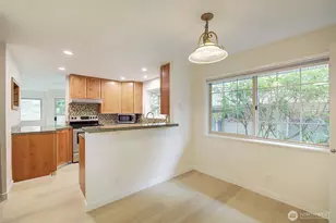 10248 NE 138th Pl, Kirkland, WA 98034 - Photo 7