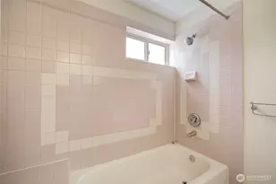 10248 NE 138th Pl, Kirkland, WA 98034 - Photo 17