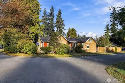 2431 Monroe Avenue, Everett, WA 98203 - Photo 29