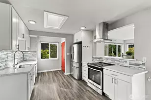 2431 Monroe Ave, Everett, WA 98203 - Photo 9