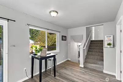 2431 Monroe Avenue, Everett, WA 98203 - Photo 13