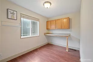 180 Beacon Hill Dr, Longview, WA 98632 - Photo 15