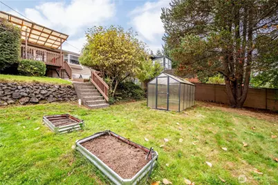 180 Beacon Hill Drive, Longview, WA 98632 - Photo 31
