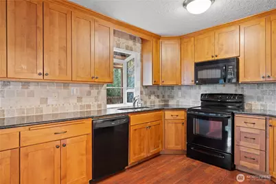 180 Beacon Hill Drive, Longview, WA 98632 - Photo 11